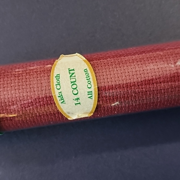 Charles Craft Reserve Classique Fabrique Crosstitch 14 Count Aida Cloth Garnet - Picture 4 of 5